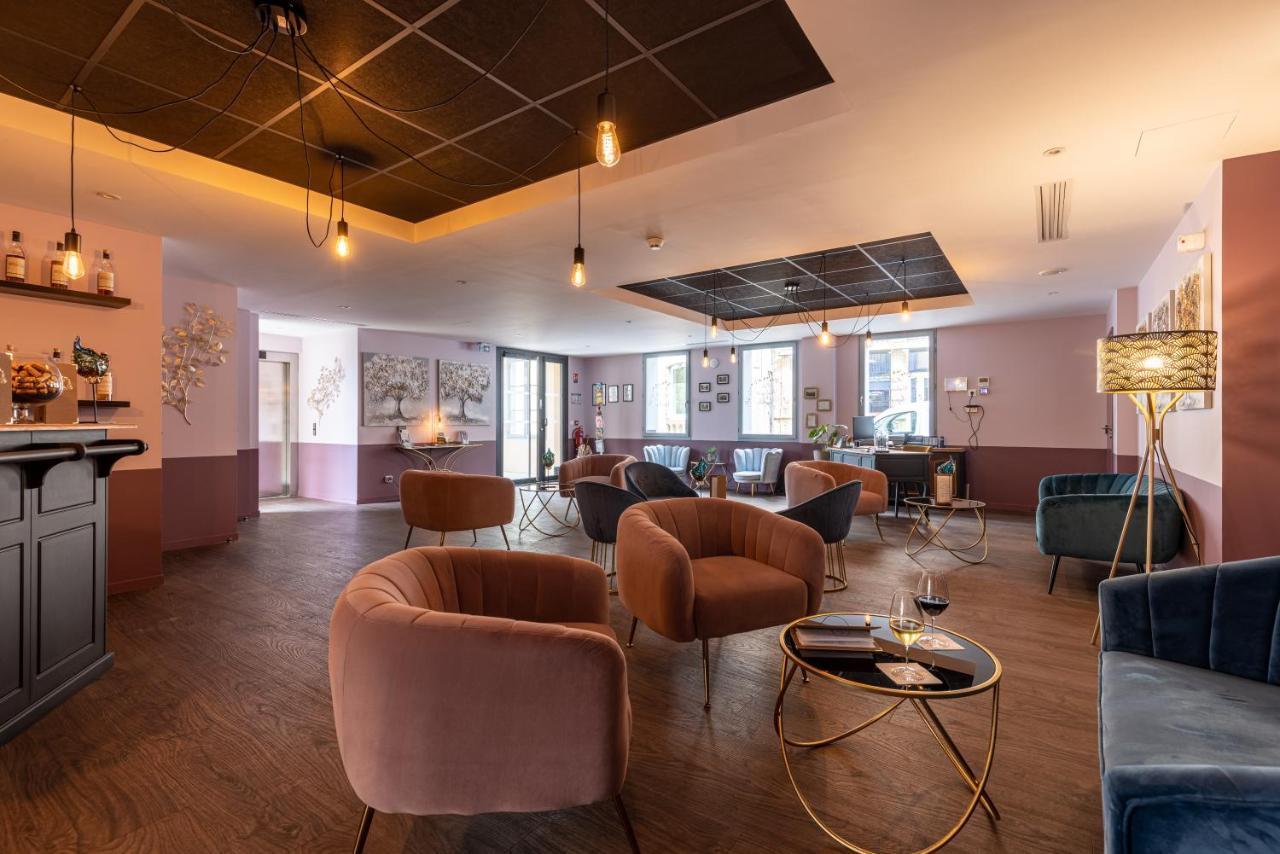 Hotel-Restaurant Des Augustins 생-시프리엥 외부 사진